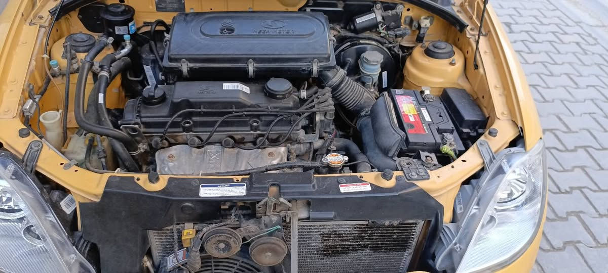 سلام عليكم طيبة موديل 2015 رقم بغداد انكليزي بسمي سنوية نهاية 2030 هزه جديدة مصفره هيئة محرك كير كهربائيات تبريد مكفوله ماشيه 170 تخم تاير باتري بيه صبغ بذيل مال جاملغ الخلفي كلش قليل مكاني بغداد الشالجيه سعره 45 وبيه مجال بسيط ممتواجد على الفيس ***********
