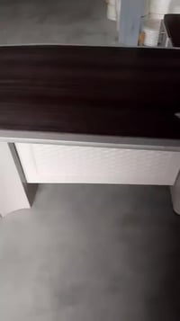 مكتب • نظيف • البساتين بغداد