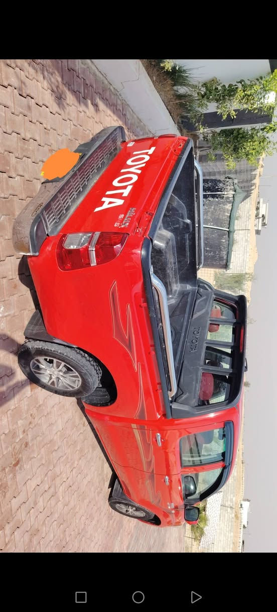 للبيع عذاري موديل 2011 سعودي شاصي 19 كير عادي رقم سليمانيه شرط التحويل السياره بيه جاملغ وبونيد صبغ بدون دواخل شرط الفحص السياره فول مواصفات السياره كير ومحرك بشرط السياره تخم تاير صدر تبريد دوشمه كله جديد السياره جديده مال جناي السعر 160 للإستفسار الاتصال على هاذه الرقم *********** العنوان كركوك الحويجه العباسي قريه العيون
