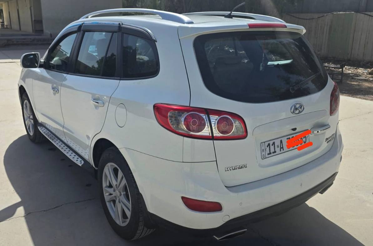 سنتافي موديل 2010 خليجي 6سلندر
فول مواصفات (فتحة /اربع بصمات /مري اشاير وشفط /ثلاث قطع تبريد /سبعة راكب /محرك وكير بحالة جيدة/تخم تاير /حدادية جاهزة) السونار مرفق بالصور 
السعر 145 وبيها مجال 
للاستفسار الاتصال على هذا الرقم بي واتساب 
***********
مكان السيارة النجف الاشرف
