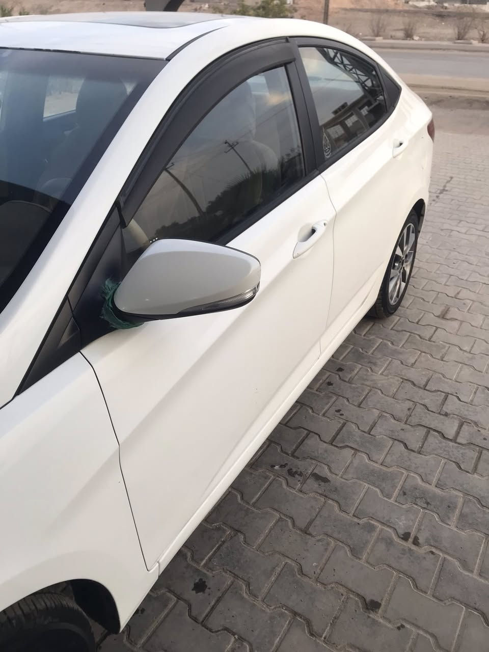 سلام عليكم اكسنت للبيع
مديل٢٠١٦
سياره كفاله شويه بارد شبر بلباب وصبق اثر دحجه مال باب كراج
والباقي كفاله
كير محرك تبريد حداديه كله كفاله
فتحت سقف
اشاير بلمري
مكينه ١٦٠٠
سياره حلوه وجاهزه ستخدام شخصي مال بيت
تاير جديد
باتري جديد
سياره ماتخر عليه ربه
سعر ١١٥وبيه مجال خابر وتدلل
العنوان البصره الزبير
رقم***********
