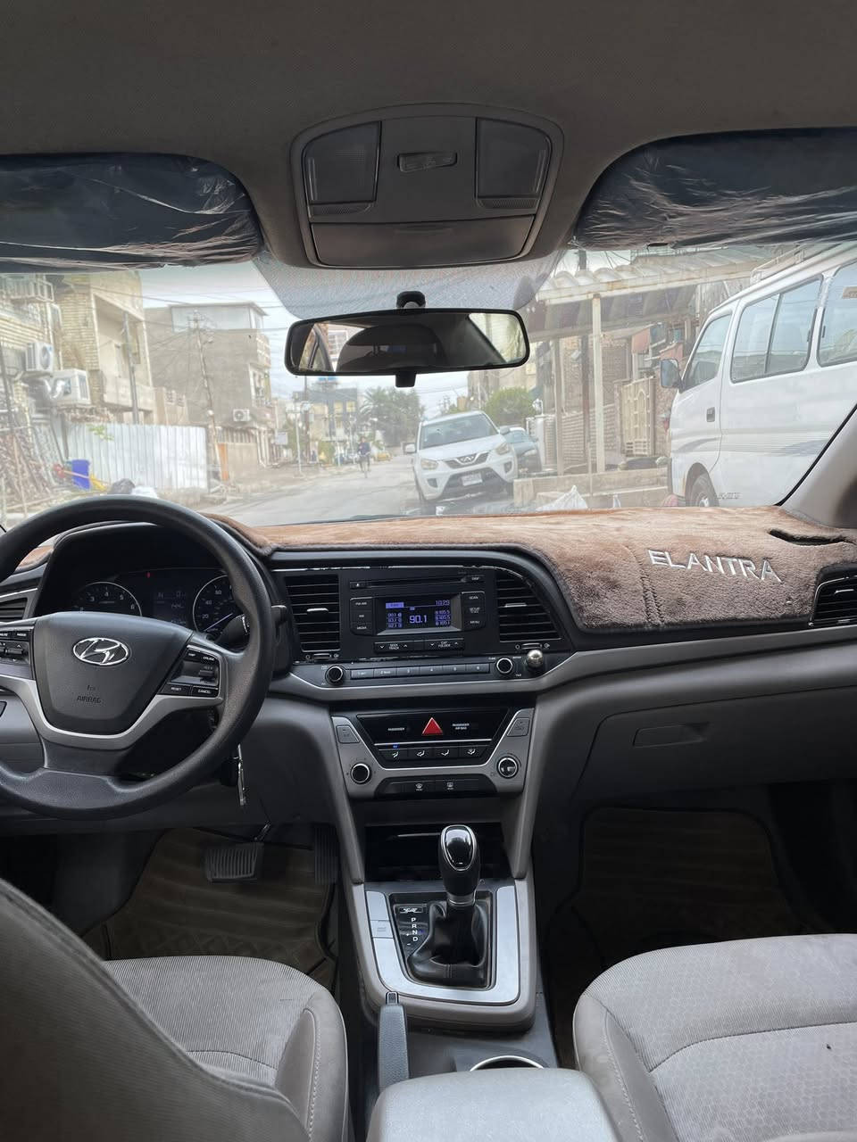 السلام عليكم النترا 17 وارد امريكي
السيارة عليها منظومة غاز 
مكينة 2000 dosh
كير at
السيارة se عمية
مكاني بغداد المشتل 
السونار موجود بالصور
***********
