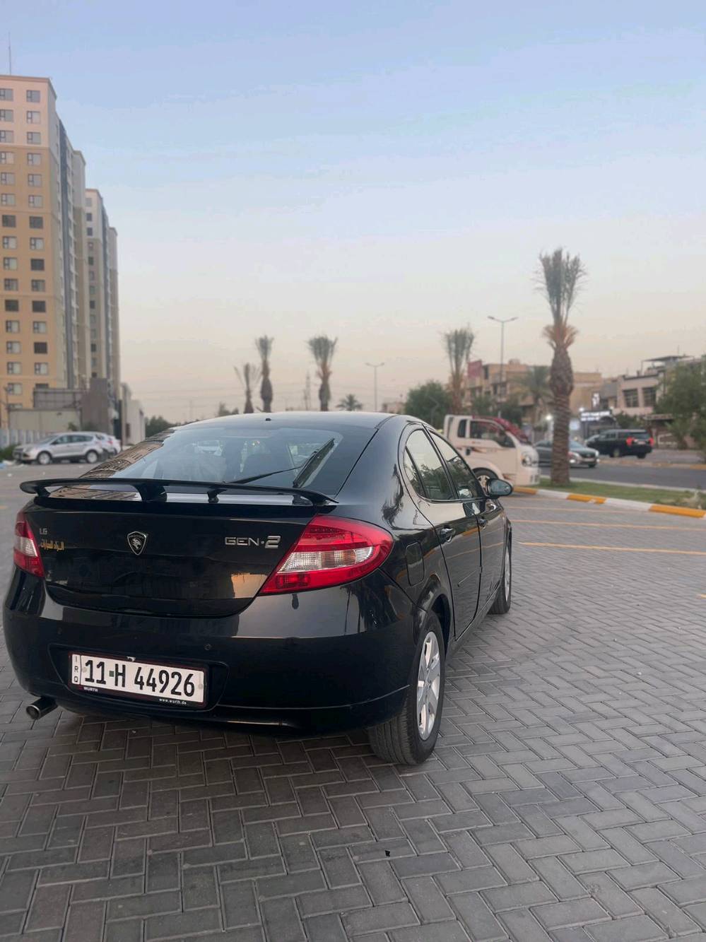 بروتون جين 2موديل 16 ماشيه 100 ألف بدون ضربه أو صبغ أو جراد السعر 80وبيها مجال والسونار مرفق بلصور للاستفسار خاص أو الاتصال ***********