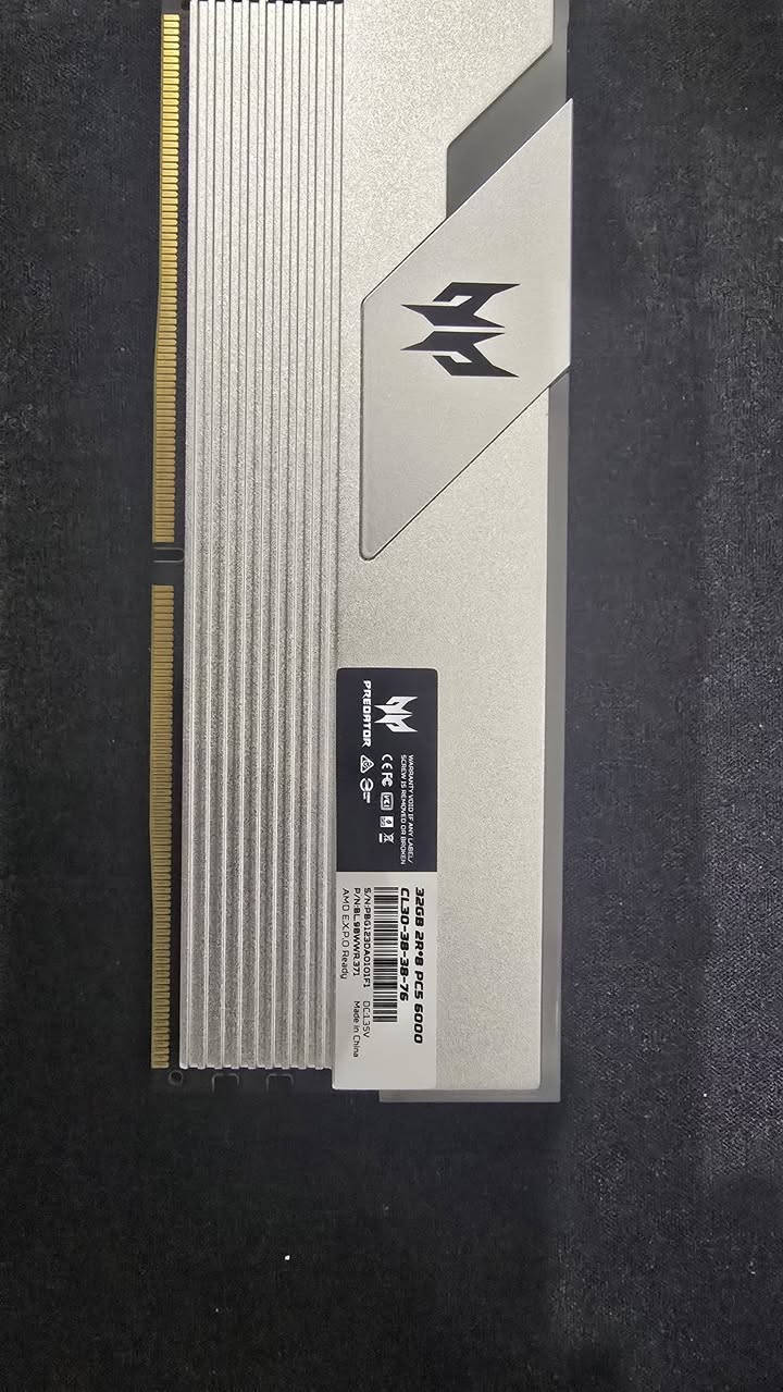 السلام عليكم 
كومبو وحش للبيع

I5 14600kf Box

Z790M AORUS elite ax ice

Asus Rog strix Ryujin iii white 

Predator 32Gb 6000mhz cl30

Lexar m.2 512gb gen 3

السعر مليون و 475 وبي مجال
مكاني بغداد توصيل موجود
***********
