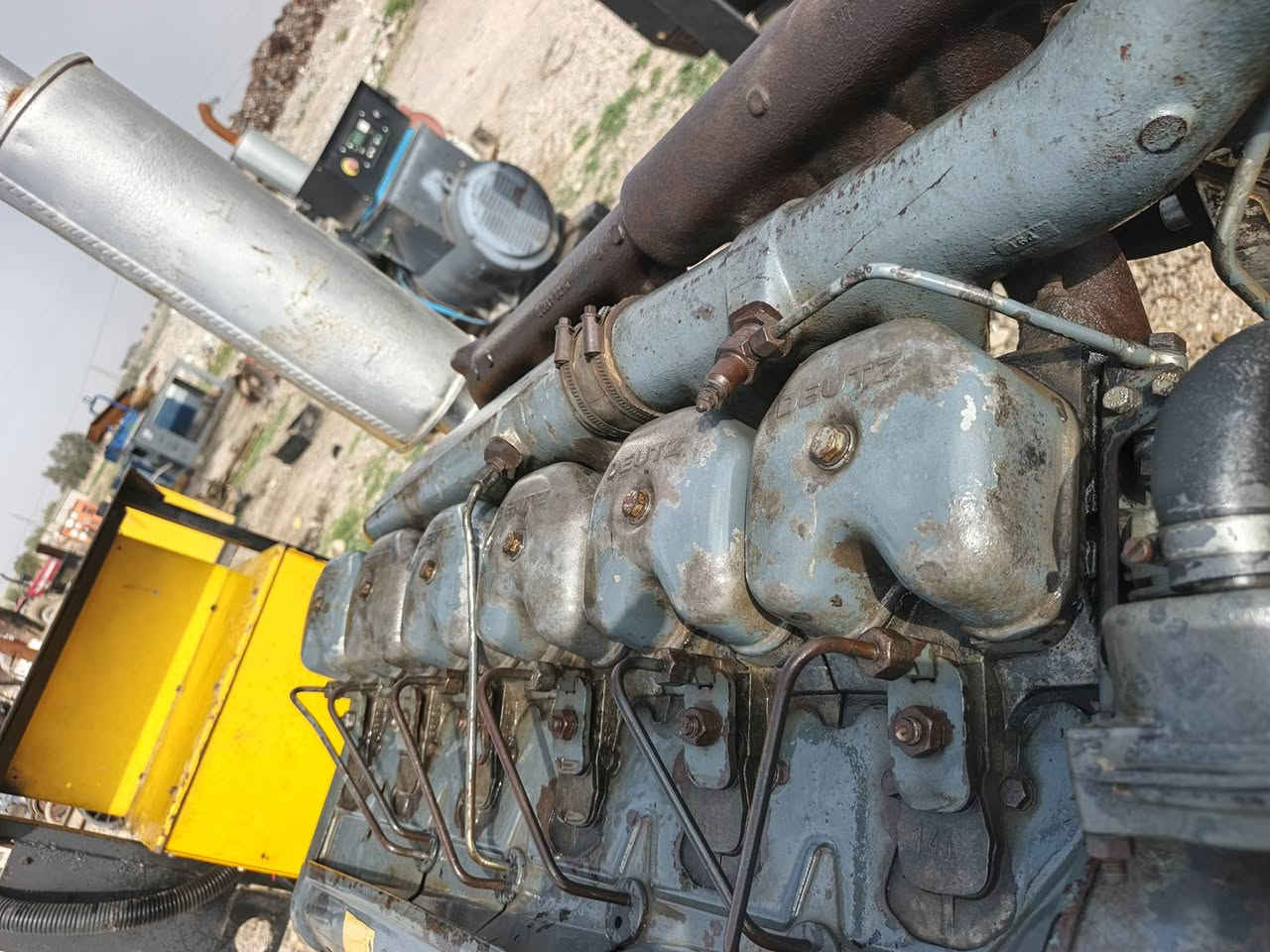 مولد دويس سوبر 914 لاصرف ولا بخار وضع شركه راس توليد 100 كيفي العنوان ديالى كفري ***********
