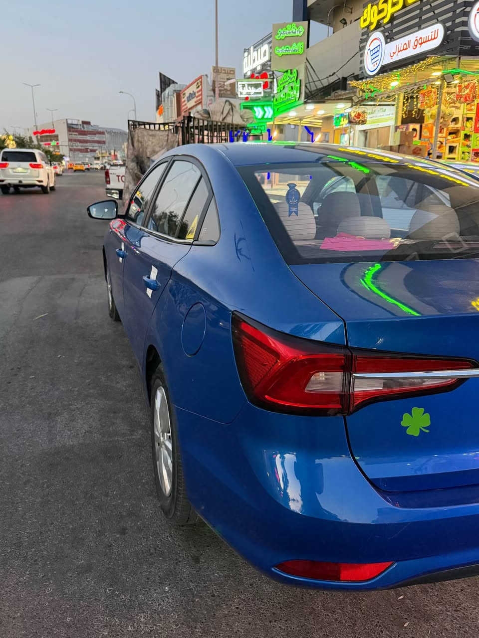 سلام عليكم 
MG5 2020
للبيع فقط لون ازرق حبري 
موصفات استندر بلاص اعتيادي 
بدون فتحه 
سياره بدون قطره صبغ فقط بيها تعديل بارد مبين بلصور 
كير ومكينه شرط شركه برغي ما مفتوح 
ماشيه 69 الف 
باتري و تايرات كلها جديد 
صدر و ادامه كلها جديده 
بطاقه بانزين بيها 
سنويه باقي بعد سنه يخلص 
سعره 87 وبيها مجال بسيط 
مكاني كركوك 
*********** كركوك, العراق
