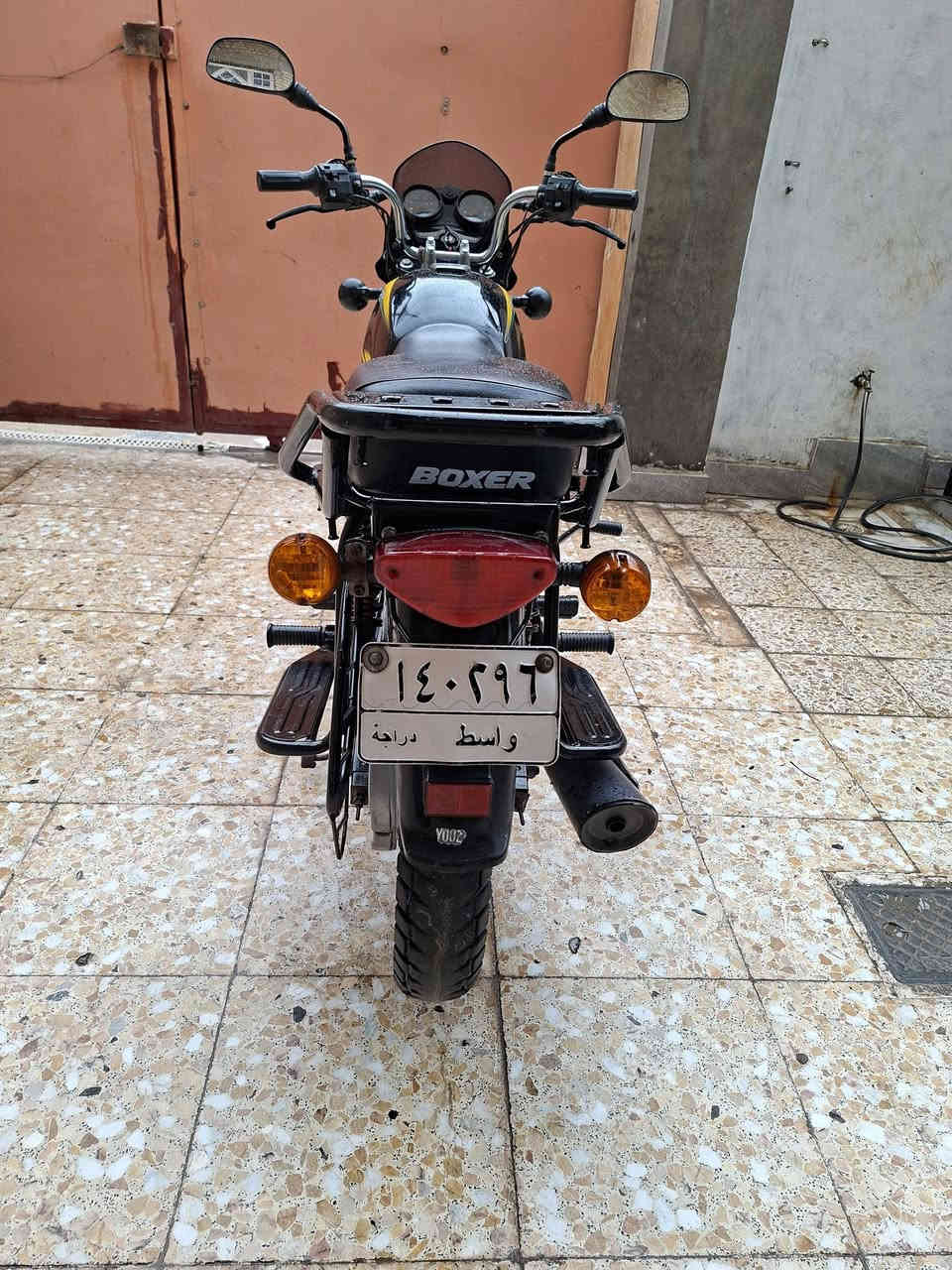 بوكسر مديل ٢١ رقم وسنويه واسط تحويل ثاني يوم شراي بل خدمه عنواني كوت مركز المدينه *********** سعر واحد و١٥٠٠ بيه مجال لشراي
