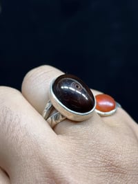 خاتم سليماني احمر • صياغة يدوية • حي اور بغداد