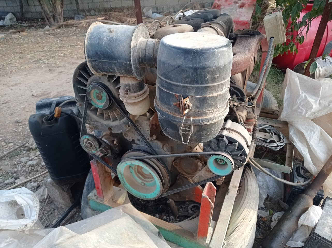 سلام عليكم مولد دويز أربعة بستم ابو صاروخ 50 كيفي السعر 25 $ للستفسار 
***********
