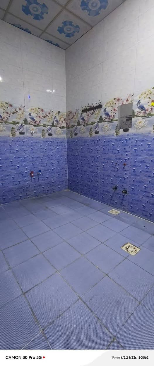 توفر بيت البيع مساحه 200م باب الهواى شارع 22كونكريت سعره مناسب 69 بي مجال تفاصيل اكثر اتصال ***********
