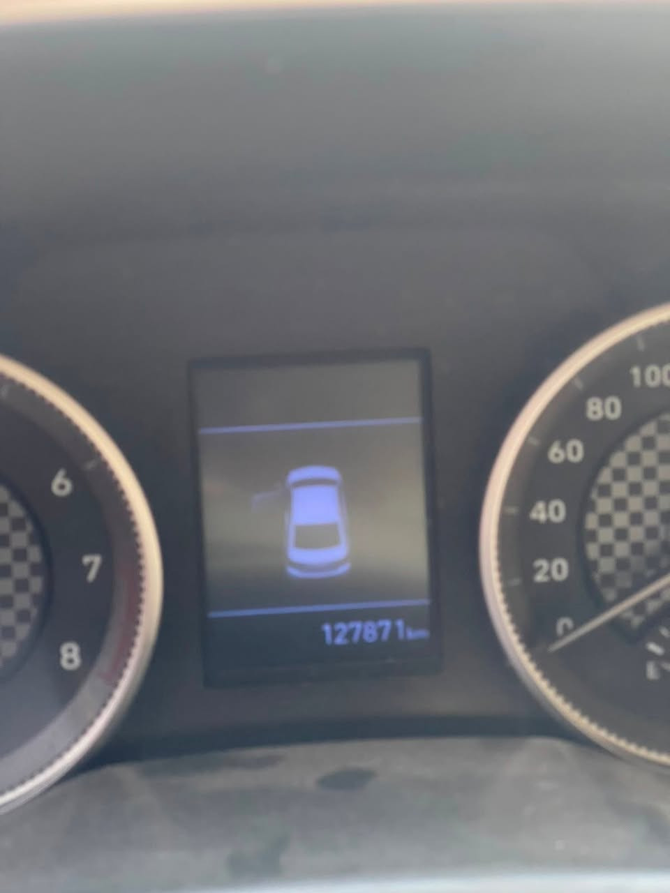 النترا 20
خليجي ماشيه 128 بيهه حالوب. قليل كلش ما يبين 
محرك 2000
اربيل منتهيه سنويه ومسوي نزع وكاله فقط تروح للشركة اتجدد السنويه
حداديه تبريد سيارة جاهزه  ***********   سعر 155 بيهه مجال
