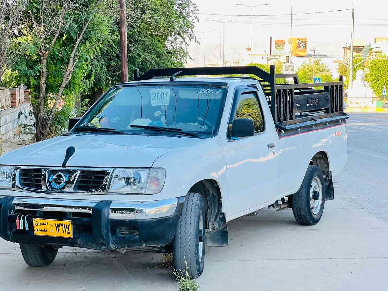 ئەم نیسانە بۆفرۆشتن پاوەر ئاڕمی پلاستیکی سلێمانی سێپارچەی ڕەشەلەسەر ساغی بێدەعمولێدراو بەشەرتی گێڕومەکینەو ئەکسل  
***********
