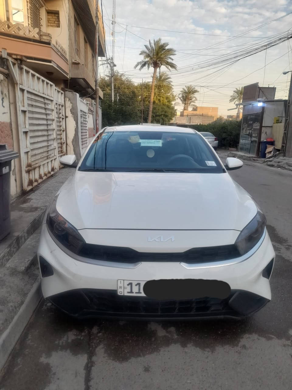 السلام عليكم سيراتو للبيع موديل ٢٠٠٤محرك ٢٠٠٠ التفاصيل الرقم ***********بغداد
