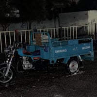 ستوته للبيع كامله مكمله عوزها بس سايق  بيها ضربات بلبدي خفيفه اذا تخشب...