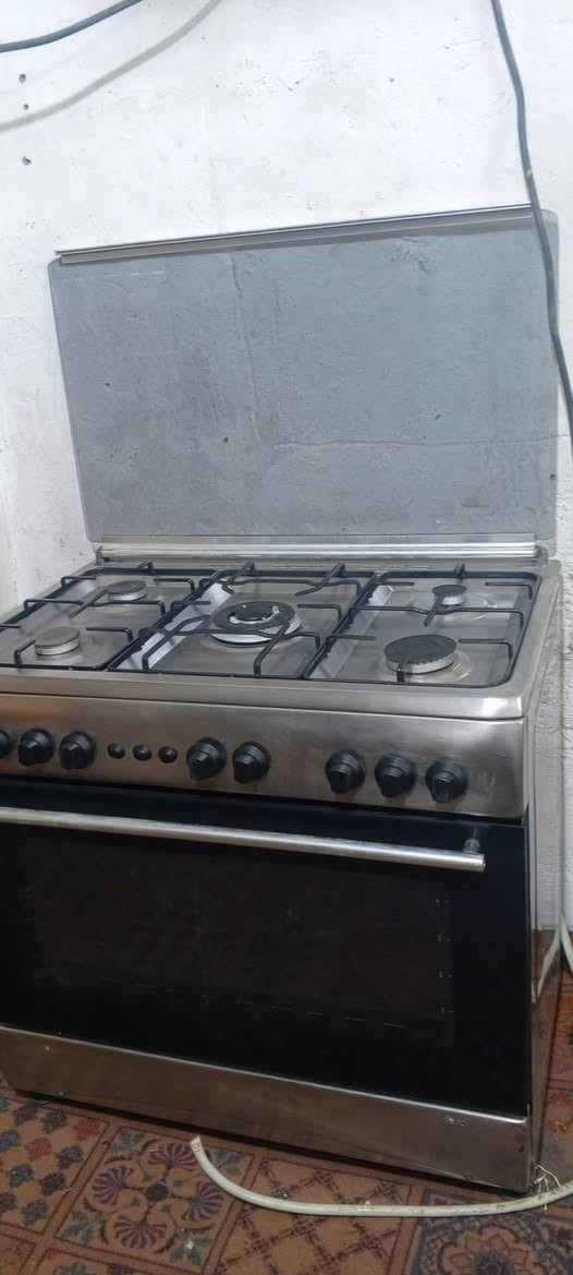 المكان بصره زبير ***********
