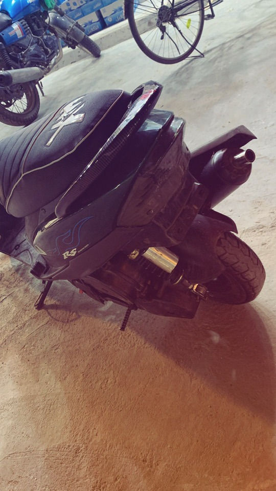 سلام عليكم ..ماكس ياباني 49
صالصنه اف ام
كفرات زيتوني اربع ولفات
دراجه مال استخدام دوام فقط 
دراجه نضيفه ومرتبه نفس ماتشوف بالصور
سعرها 475 وبيها مجال حگ الجيه (مكاني الروضتين قرب السيطره الامام)
هاذ رقمي *********** تواصل واتساب رجاءاً
