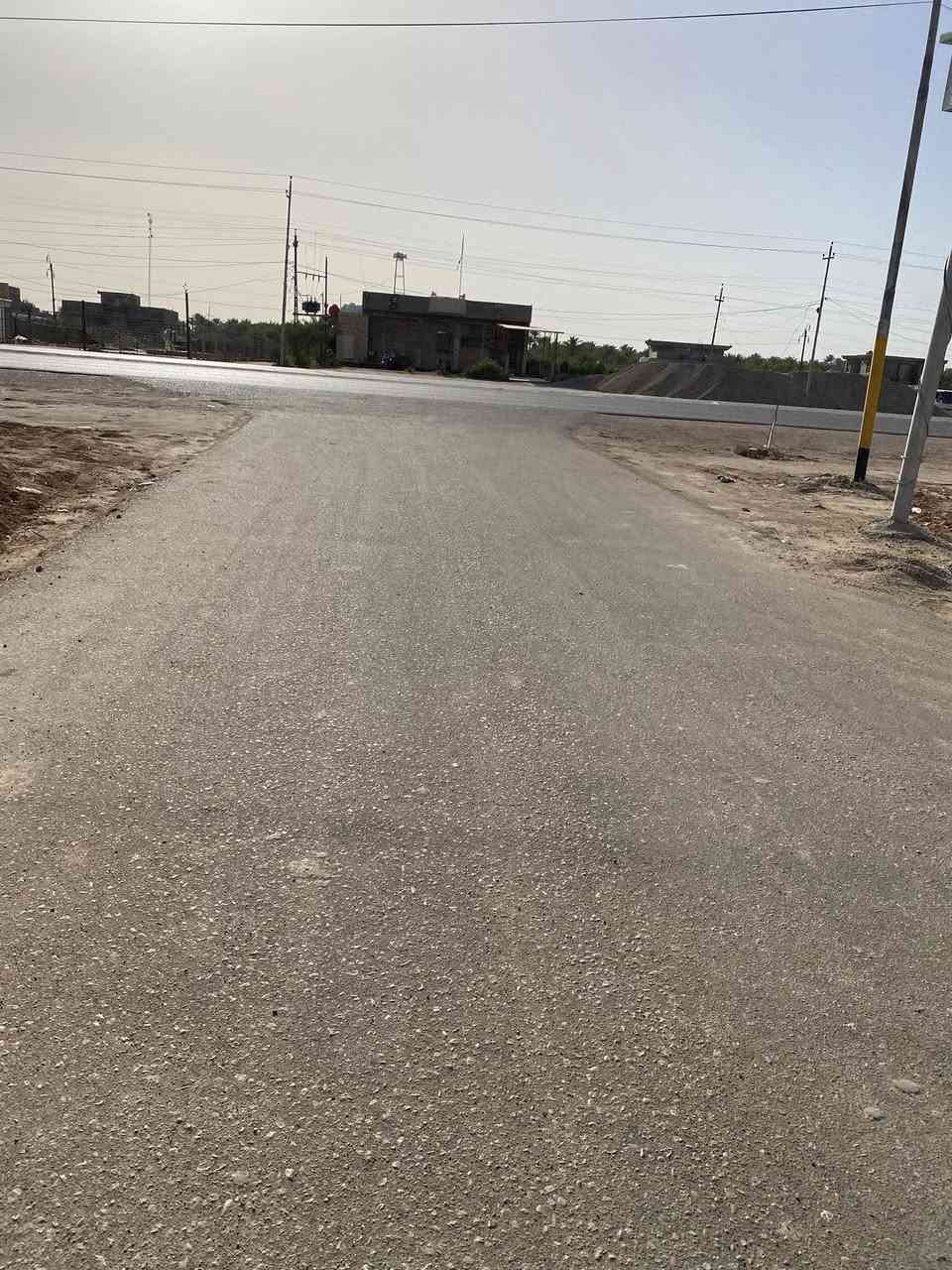 السلام عليكم 750متر للبيع كافات الخدمات سند25مداور ثاني يوم تبعد عن طريق دغاره 150متر تبليط أناره شارع

مكان /طريق دغاره قبل ماتوصل بانزين خانه جديده مقابيل جامع زلازله
وجهه ع طريق دغاره وعلى الحولي جديد دغاره
***********
