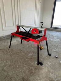 كتر مرمر للبيع مستخدم  عمل بيت واحد فقط السعر ٥٠٠ وبي مجال للاستفسار 0...