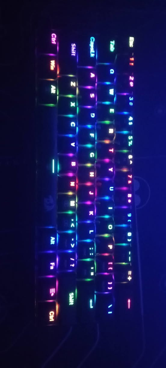 كيبورد redragon k630 مستخدم اقل من شهرين للبيع ب 30 الف و بيه مجال

كيبورد ميكانيكي يكون السويتش ماله احمر يكون rgb تكدر تغير الالوان و النمط بضغط زرين fn و alt 

كذالك هذا الكيبورد 60% الكيبورد نضافة 100% اذا تلكي بيه شعراية اخذه مجاني الكيبورد صوته طبيعي و زين 

عنوان حي الجهاد حي الاساتذه (لا يوجد توصيل)

للتواصل على واتساب *********** او علق و اني اجيلك خاص و بس
