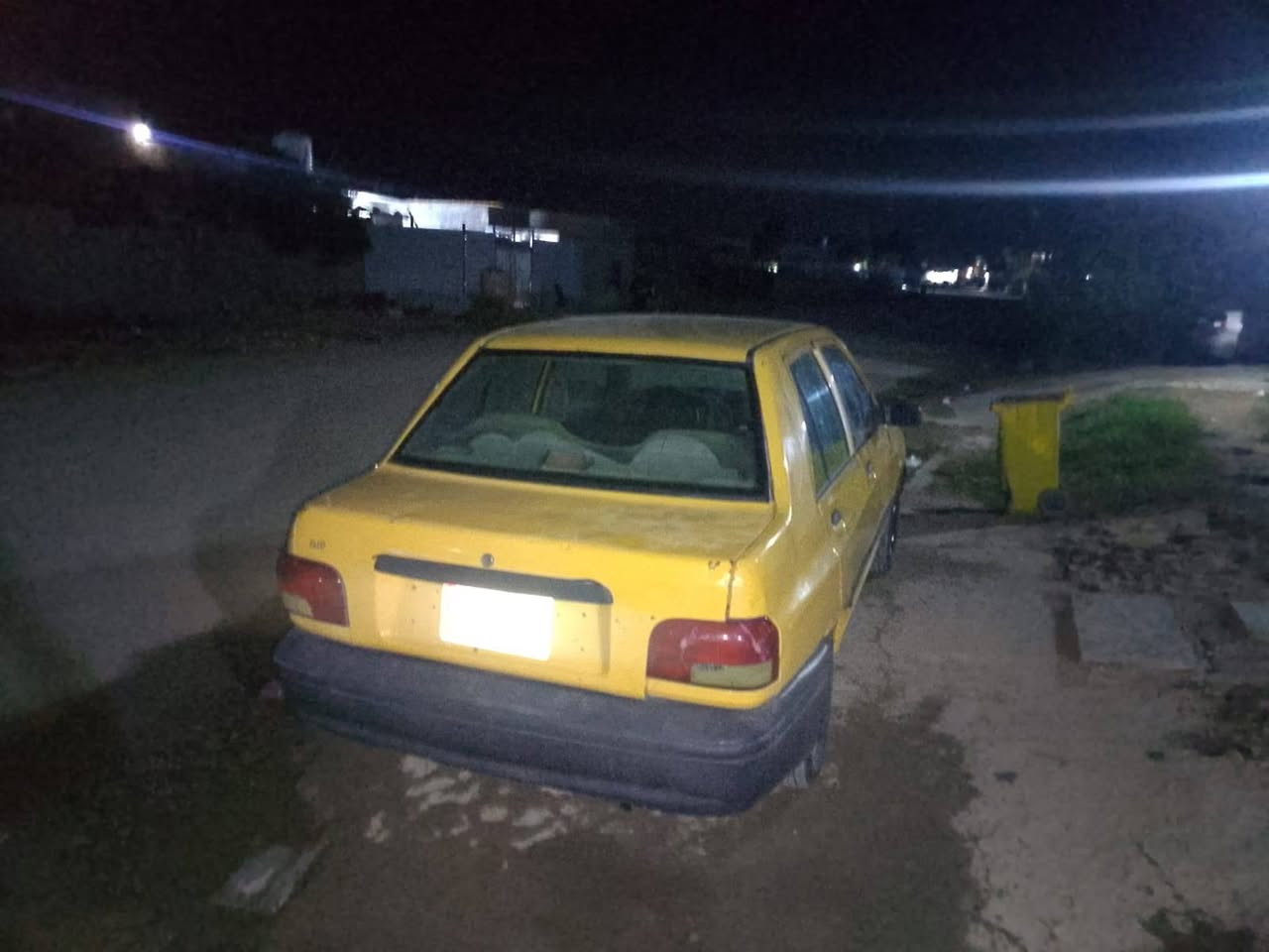 سلام عليكم سايبه موديل١٥ بدون راعي رقم بغداد مكينه وكير جديد ونضيف سياره حلوه وجاهزه دبلاتهه تعبانه سنويه لغايت٢٠٠٢٥ مكاني بابل السعر ١٥ ورقه ***********
