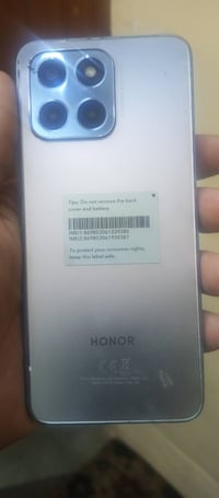 عندي جهاز نضيف للبيع مستخدم شي قليل 07721001389