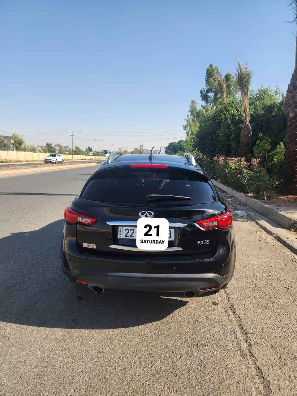 السلام عليكم
انفنتي fx35 2009  وارد امريكي كلين مكفولة من صبغ وضربة وغرق بيها صبغ بالصندوق كد كف الايد ، حجر بيئة بلادي.

اي كلوب ما مشتغل بيها وكاملة اي نقص ما بيها مكان السيارة اربيل ورقمها اربيل الجديد باسمي .. سنوية جديدة 

السعر 130


**إذا كنت صاحب هذا الإعلان وتريد حذفه لأي سبب، رجاءا أرسل رسالة إلى الدعم الفني**