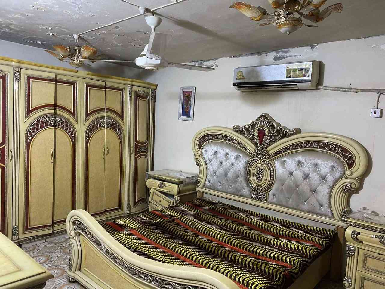 غرفة نوم تركية نظيفة كولش
السعر ٣٥٠ الف  بيها مجال

الما تشتري لا تكسر بالسعر


**إذا كنت صاحب هذا الإعلان وتريد حذفه لأي سبب، رجاءا أرسل رسالة إلى الدعم الفني**