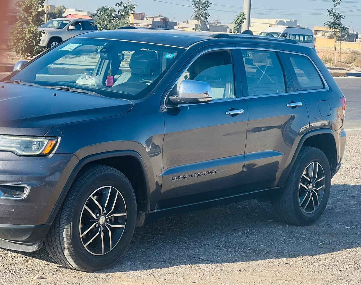 جيب 2017 لمتدد فول مواصقات
بنوراما 

رقم بغداد انكليزي 

بدون ايرباك 

للاستفسار 

***********

***********

متوفر بيع وشراء ومراوس
