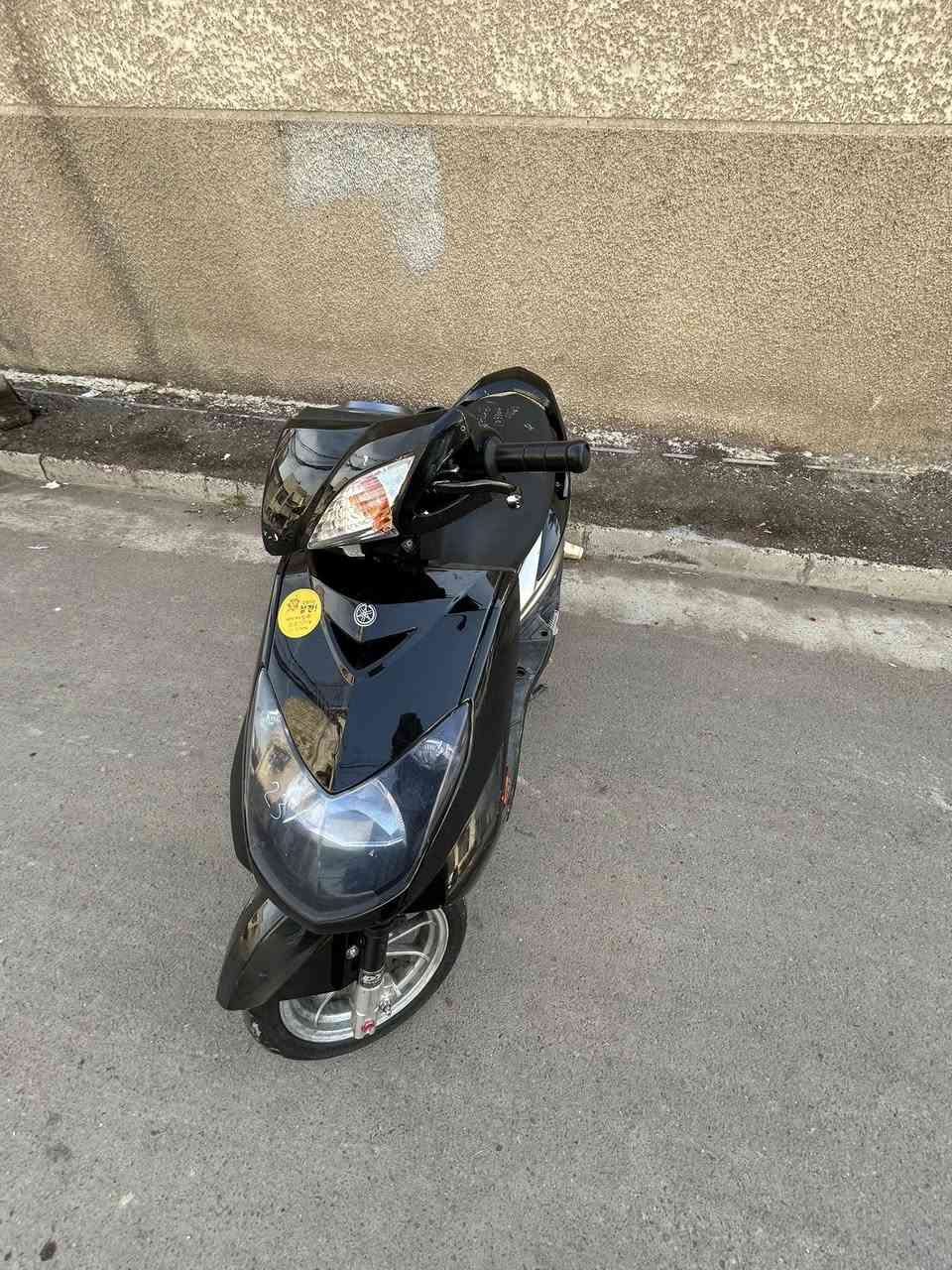 سكنس فحل كولد طلاعات دراجه مزوده بيهه صدر فج فلنجه يدات بريك ويل مشيف  دبلات خلفيه كلجات شمعه كرزيه مكينه 59 جويتر رياضي فراك بريك قطره اكسل قبغ بانزين وبيهه بعد نواعم سعرها مليون وبيهه مجال مكاني بغداد قريب مرور الطوبجي  ***********
