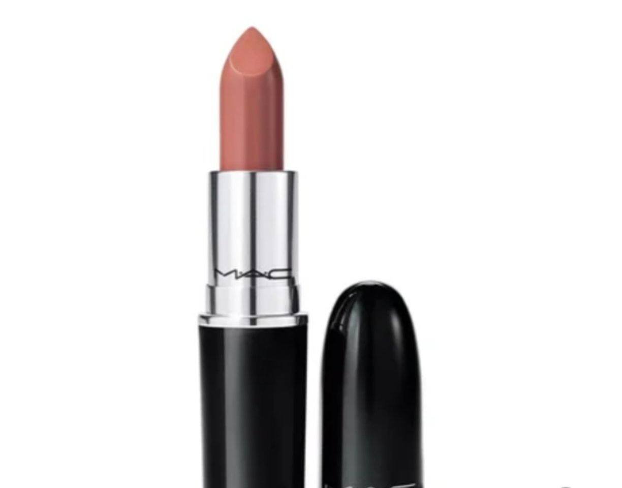 الحمره من ماركه ماك MAk  تموت الوانه مات ماركه معروفه  وبكل مكان سعره ثابت بين ال١٥ وال٢٠ بس يمي القطعه ب٦ الالف 🤭 💗


**إذا كنت صاحب هذا الإعلان وتريد حذفه لأي سبب، رجاءا أرسل رسالة إلى الدعم الفني**