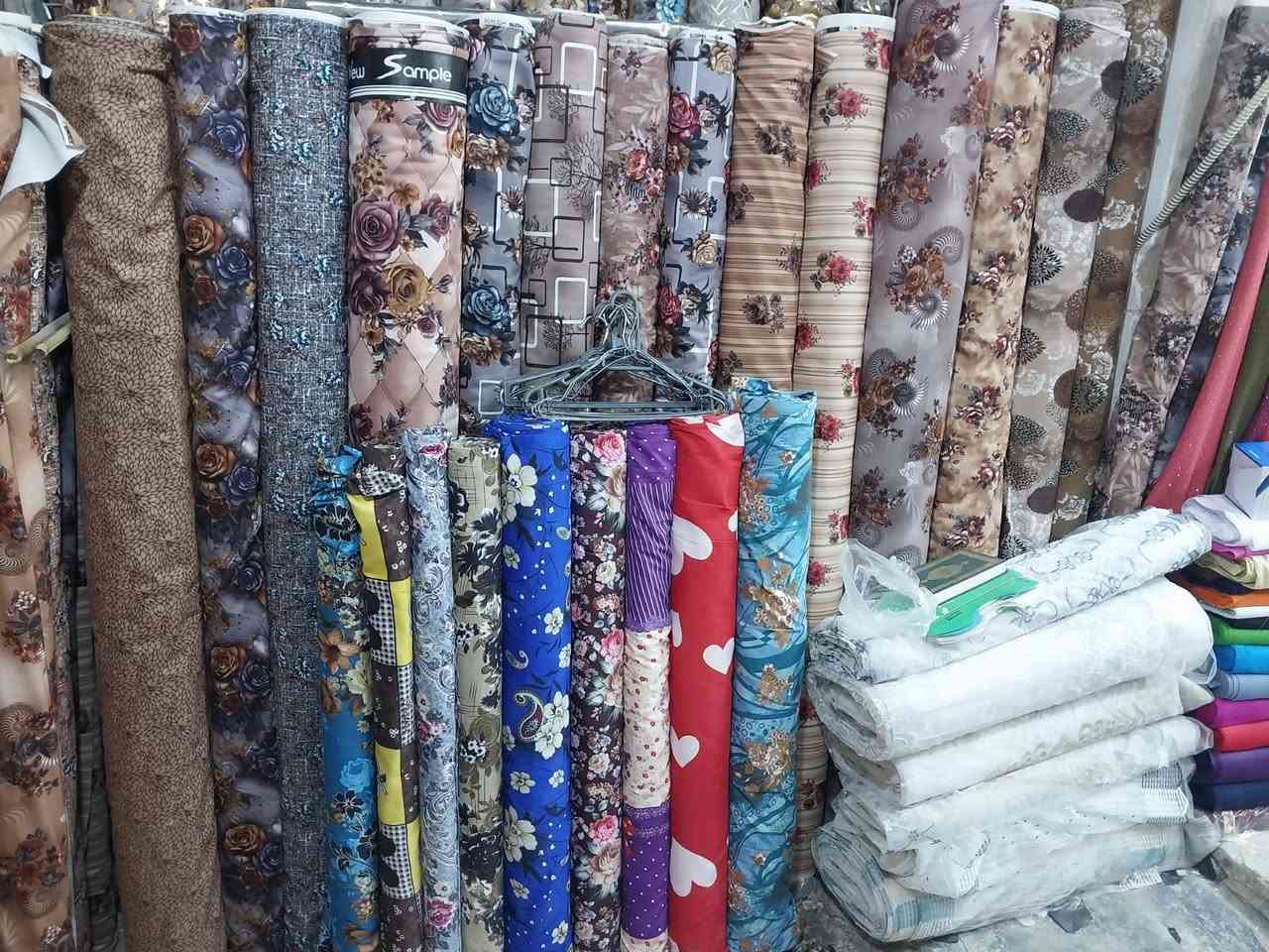 خياطه فرشات حسب الطلب والقياس وجوه منادل ومخاد وبردات 
يوجد توصيل داخل هيت


**إذا كنت صاحب هذا الإعلان وتريد حذفه لأي سبب، رجاءا أرسل رسالة إلى الدعم الفني**