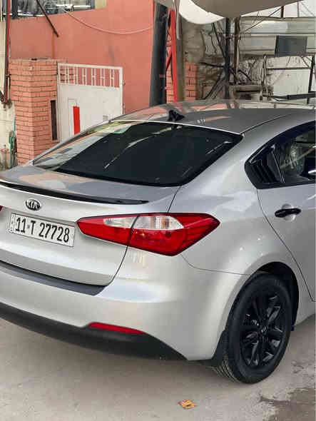 سلام عليكم 
سيراتو خليجي 2017 شكل 2016
 مال شركة الدوليه
اشاير بالمري
مري شفط
تحكم ستيرن 
لد نهاري
مكينه 1600
كير مكينه كفاله 
ماشيه 61 الف شرط الفحص
تبريدها ثلج خير من الله
تخم اطارات جديد 
السياره ممتعوبه استعمال شخصي
السياره بيها صبغ دوسه او بارد بل جاملغ
السعر(134)
العوان العامرية 
للتواصل*********** بغداد
