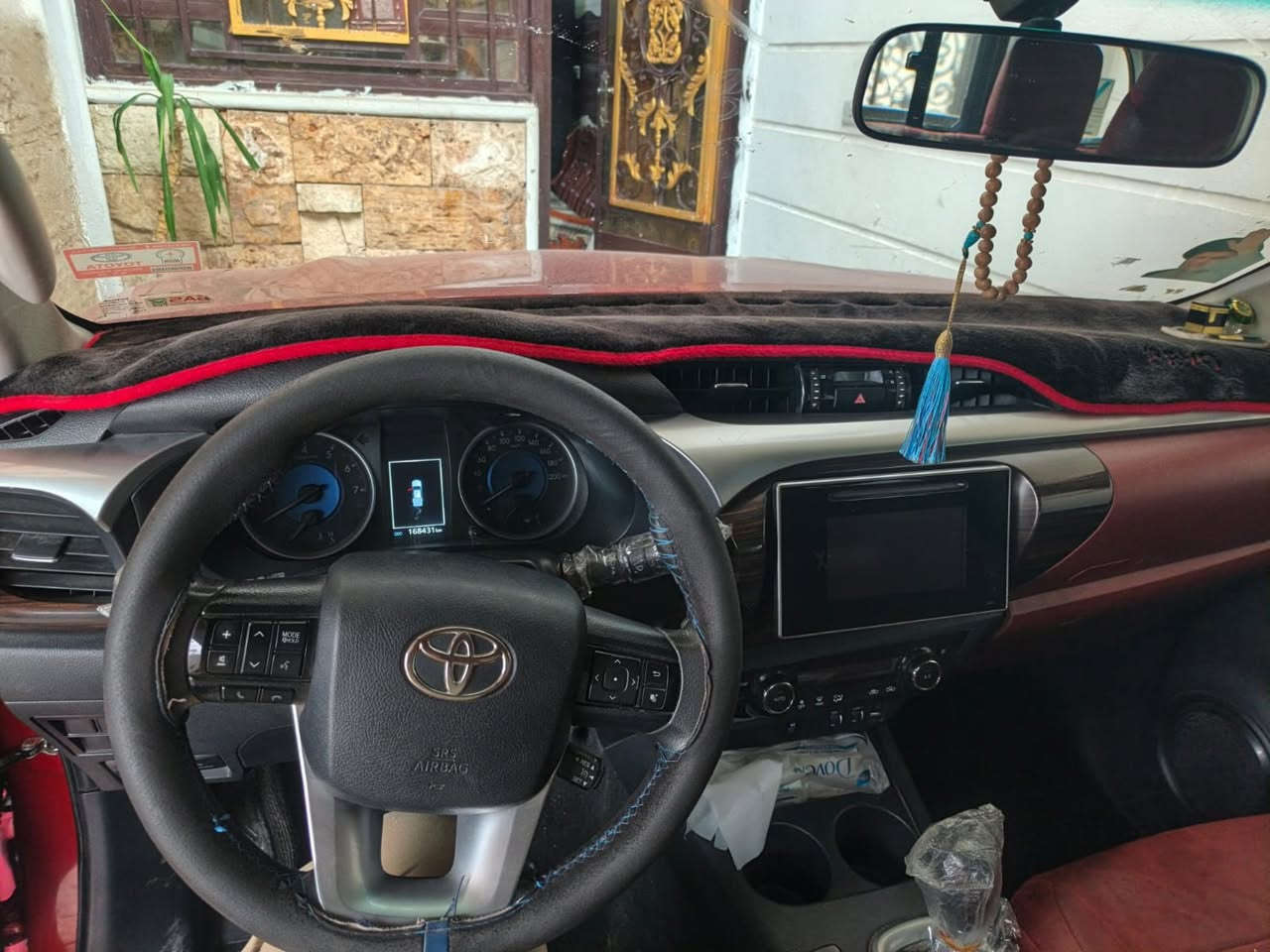 تيوتا هايلوكس
فورويل 2019 السيارة ماشية 169 الف مكفولة  كير محرك كشر  

فول مواصفات تدفئة كشنات شاشة جبيرة تحكم تبريد بيانو السيارة ساز  باسمي 

السعر 158

***********
