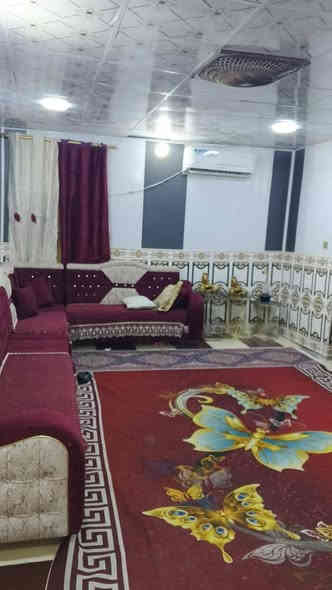 دار للبيع حي الكاظم الصوب الكبير
الدار مطلوب للمصرف العقاري ٦٧ مليون
مساحة الدار ٢٠٠ متر
يتكون طابقين
الطابق الارضي / غرفتين وصاله ومطبخ وبراني وصحيات خارجية وداخليه
الطابق الاول / غرفة وصحيات
قرب مدرسة #المصابيح 
يرهم #مراوس بقطعة بالجزيرة 
للاستفسار مراجعة #مكتب_الرّشد_للعقار
شارع الاندلس مجاور مطبعة الطائي
للاستفسار اكثر
الاتصال على الرقم
***********
واتساب اتصال
@الجميع
