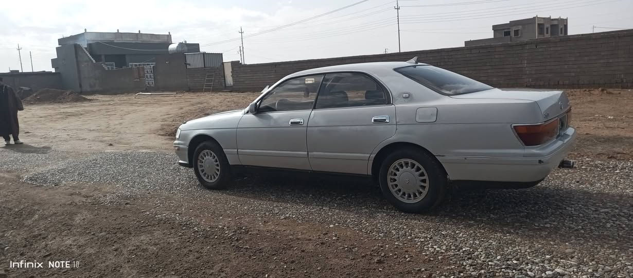 السلام عليكم ورحمه الله وبركاته البيع بطه موديل 1994 كير  ومحرك بلباكيت شرط وشرط تشلع الكاع صدر امامي خلفي شرط جديد رقم نينوى دولي شرط التحويل السياره بدون صبغ تبريد شغال تواير ربعتهن جدد كهربائياته كلها شغاله السعر المطلوب 70 ورقة بيه مجال شي قليل رقم الهاتف *********** *********** خابر ودلل حياكم الله جميعا
