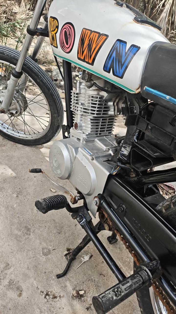 ادوات سيجي نامه موديل 22محرك مامفتوح ولاصبانه عليه قضاء الصادق بني منصور الناحية ***********
