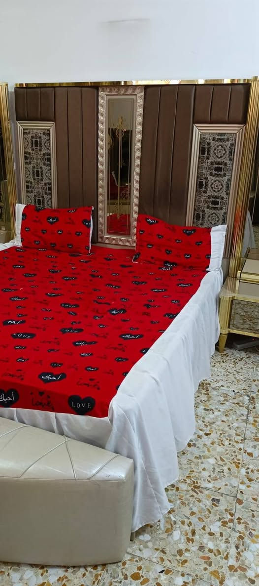 السلام عليكم
غرفة نوم تركي للبيع نضيفة
11 قطعة
السعرر 2 مليون وبيهاا مجاال
للاستفساار ***********
