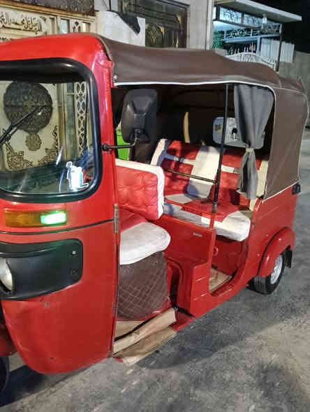 تكتك موديل 18 شهر 12 تكتك بلاديه مابيهه صبغ تكتك جديده بشكل اوراق شرط الترقيم السعر 4200  العنوان الحبيبية ***********
