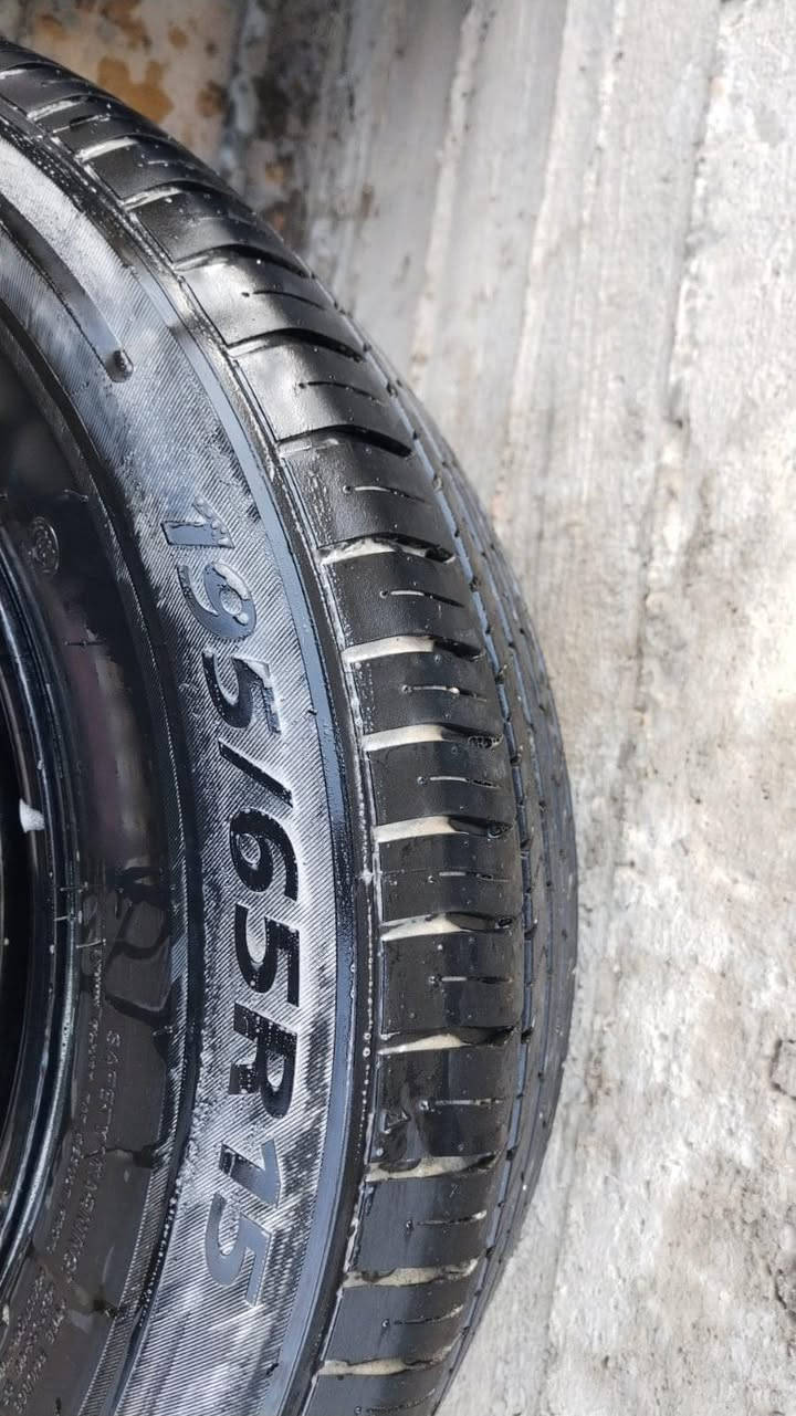 للبيع حجم 15 فورتي النترا سيراتو كل الموديلات 
مستعملات اقل الشهر 
جدد حيل تخم تاير شادة جديد 
مكان بغداد 
سعر 250 وبيهن مجال بسيط 
***********
