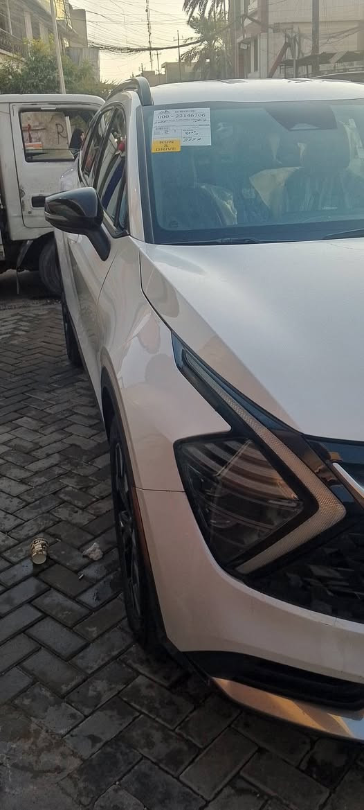 كيا سبورتج 2024 وارد امريكي رقم بغداد الرقم الجديد انكليزي حادثها بنيد في امريكا شاصي ايسر جهة الحادث ضرر بسيط جدا  لغود سليمات اي ضرر ماكو  جاملغات يمين ويسار بدون تصليح بلاد نفسهن  محرك 2500 تبريد قطعتين اربعة  انظمة للقيادة شاشة متصله كار بلي كشنات جلد تدفئة بالكشنات شاحن واير لس كرسي كهرباء مانع انزلاق مثبت سرعه تحديد مسار توقف ذاتي اوتو هولد السيارة الحجم الكبير لارج رادار امامي رادار خلفي رادارات جانبية اشاير مري ماشية السيارة 12 الف بغداد الوزيرية واتس اب *********** دكتور انس ابو حيدر   سعر 212 بيه مجال بغداد, العراق
