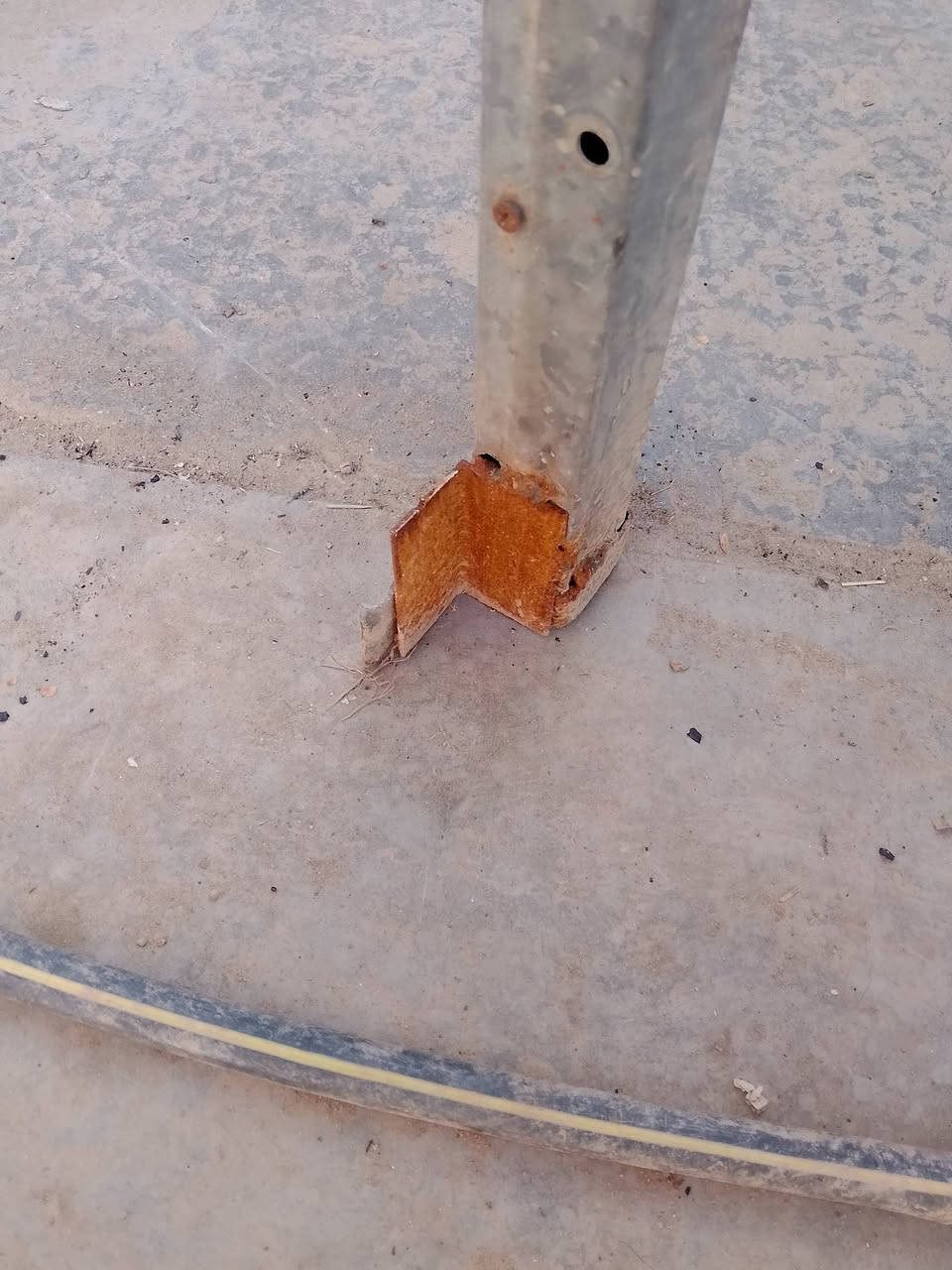 السلام عليكم عمار يا طابقين نضيفه
سعر خاص ***********
