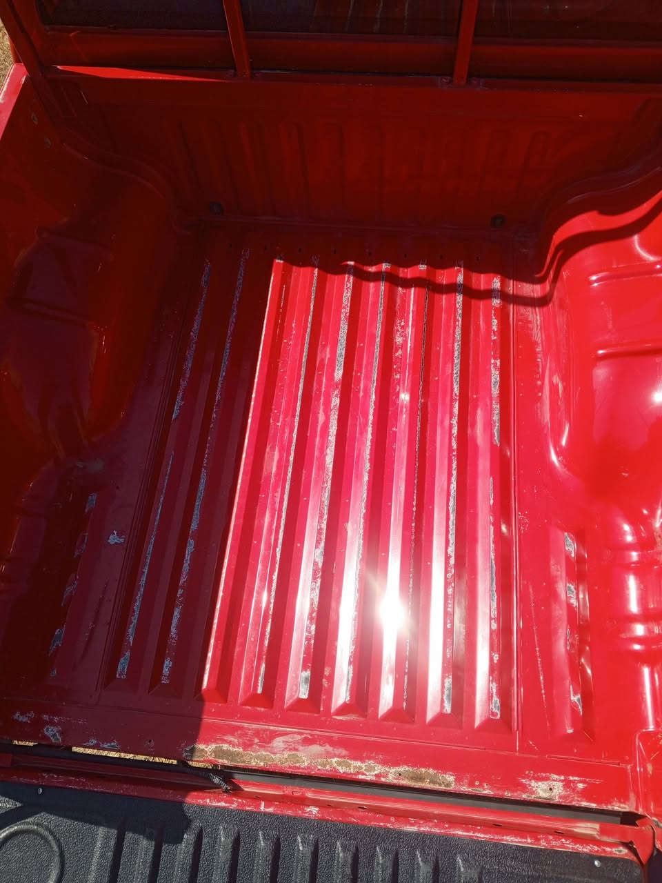 سلام عليكم كريت ويل موديل 2020 رقم قياسية نكليزي بسمي سنويه 2030 تنتهي مكفول كفاله  عامه كير ومكينه  وكسن مكفولات سياره سعر 123 وبيه مجال  جديده كارتون مال جناي سياره نضيفه جدا مكينه لا تنقص ولا تبخر سياره للبيع  رقم راعيه *********** مكان ذي قار قضاء الرفاعي رقم الثاني *********** وأنه خادم
