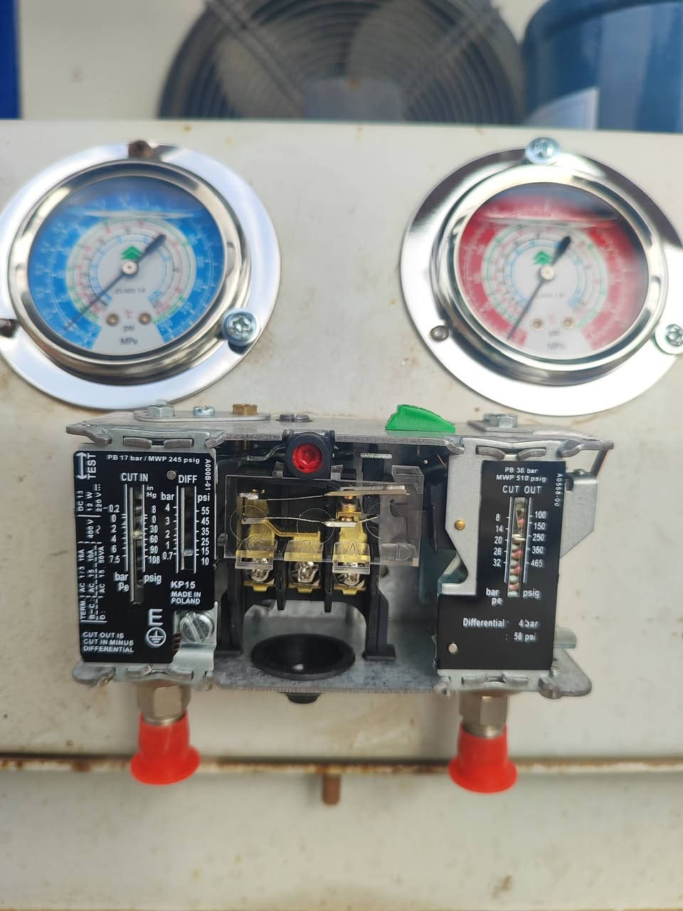 السلام عليكم ورحمه الله وبركاته
خدمات حيدر للتبريد   الحديد المدخل الاول السايدين الاستداره الاولى 
صيانه غرف التجميد والتبريد 

صيانه  نصب. تجهيز 
وصيانه كافه اجهزه التبريد. سبالت مكيفات 
متوفر قطع غيار  جديد ومستعمل 
***********
