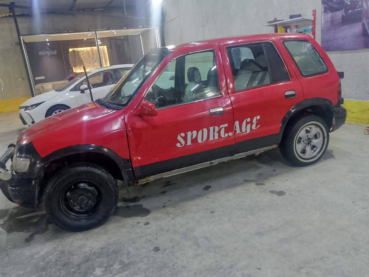 كيا سبورتاج موديل 1994اللبيع السعر 28ورقه بيها مجال مكان كربلاء الحولي تحويل مباشر ***********

