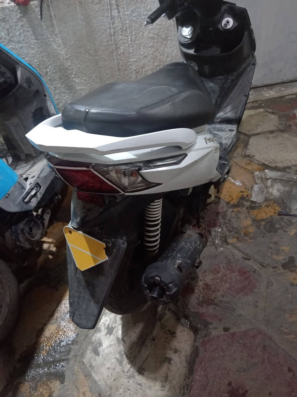 البيع سكنس نوزل قفل قفل قفل 450بغداد بلديات ***********
