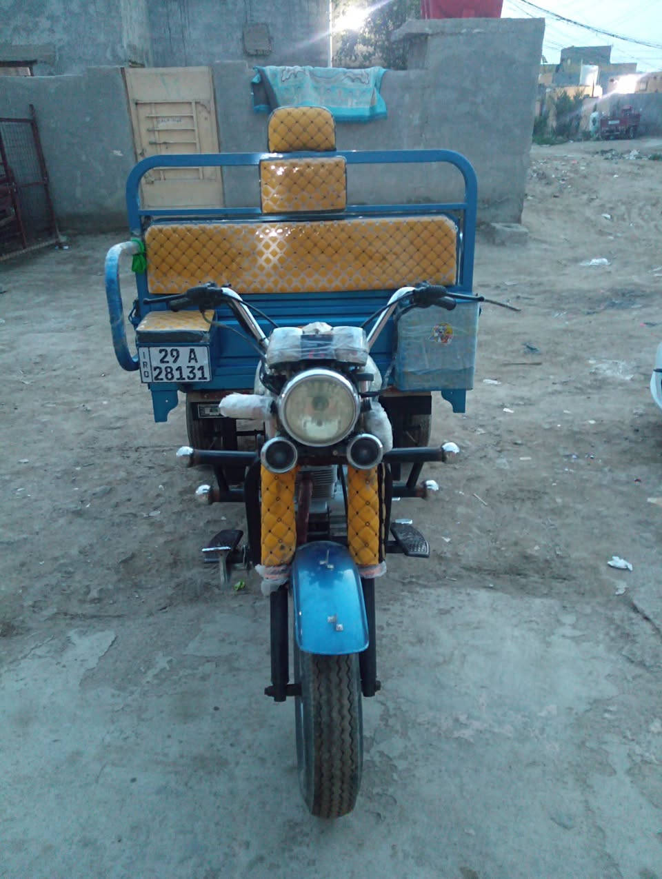 اسلام عليكم اخوان ستوته للبيع موديل 23 رقم وسنويه تحويل ثاني يوم ستوته مكفوله ونظؤفه كلش مكان واسط مركرز السعر الاتصال على رقم صاحب الستوته مكلف ب نشر ***********
