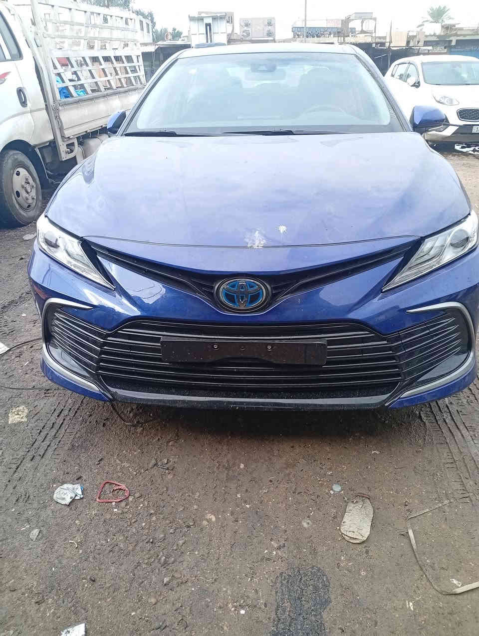 سياره كامري 2024هابردوارد ياباني اصل محور شركه جديده سياره كلين بدون حادث  سعر 165ورقه قفل تترقم على دوله ***********

