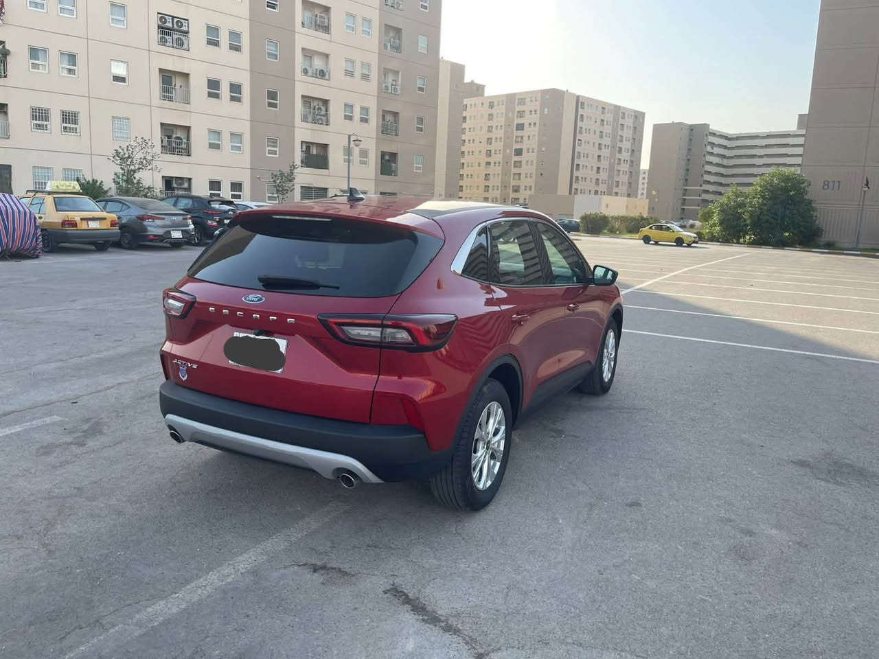 فورد سكيب موديل 23 سيارة فئة اكتيڤ كلش نضيفة ماشيه 11 الف وقابلة للزيادة رقم بغداد بسمي تحويل ثاني يوم صور الحادث مرفق مع الصور رجاء الي موشراي ليتعبني وبالتوفيق للي ياخذها 
رقم الهاتف
***********
