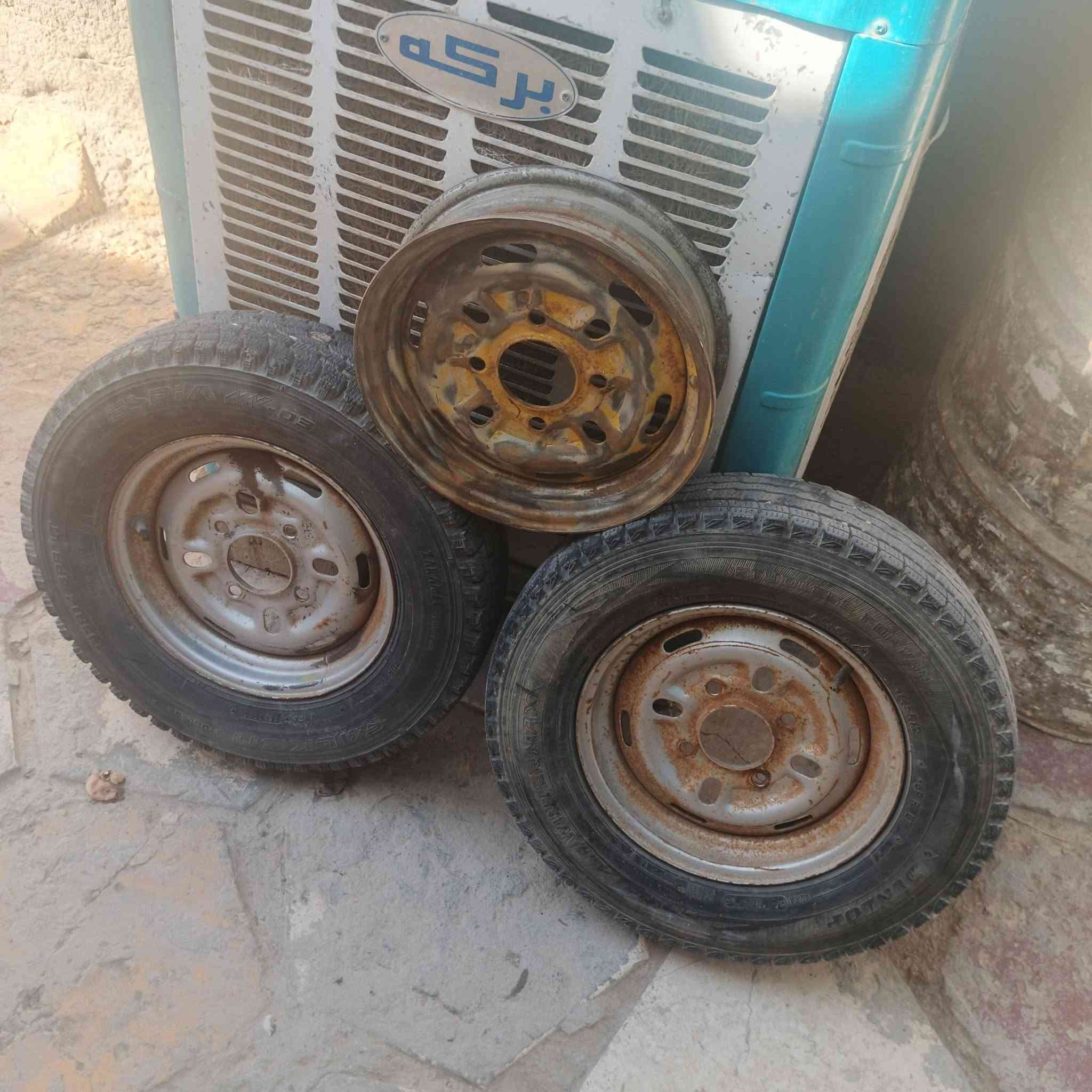 السلام عليكم اربع وياله مال دايون للبيع مستخدمات بس نظيفات زينات اللي يريدهن خلي يراسلني المكان الناصريه مركز


**إذا كنت صاحب هذا الإعلان وتريد حذفه لأي سبب، رجاءا أرسل رسالة إلى الدعم الفني**
