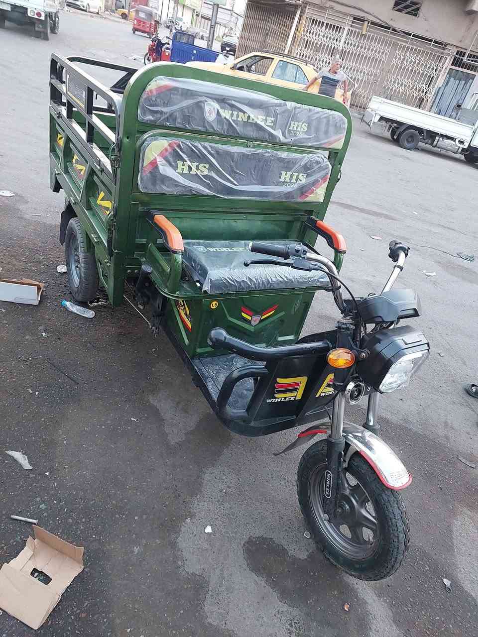 البيع الحجم الكبير موديل 2023 بطاريات 6 فول مابيه اي نقص جاهزه من كلشي سعر مليون و 100 سكن بغداد متواجد خاص او هاذه رقمي تحياتي ***********
